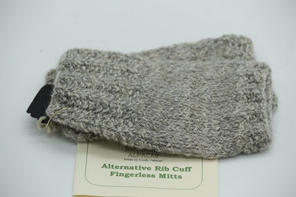 Alternative Rib Cuff Fingerless Mitts - Image 2