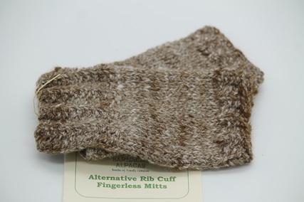 Alternative Rib Cuff Fingerless Mitts - Image 3