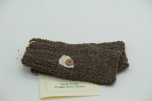 Leaf Trim Fingerless Mitts